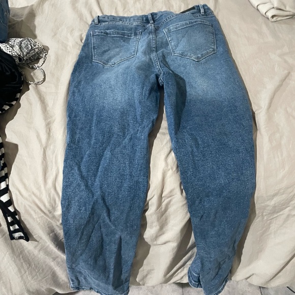 Jeans - Picture 2 of 2